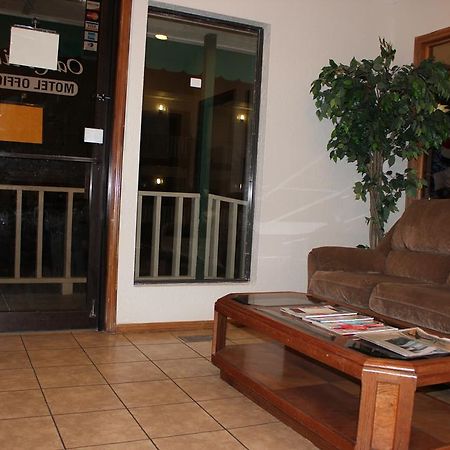 Oak Hill Inn And Suites Tahlequah Ngoại thất bức ảnh