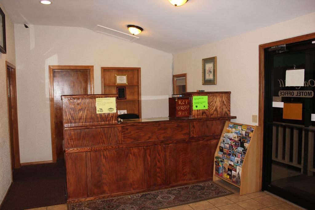 Oak Hill Inn And Suites Tahlequah Ngoại thất bức ảnh