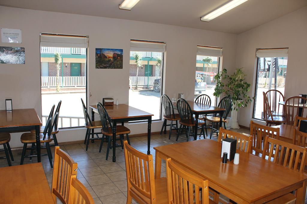 Oak Hill Inn And Suites Tahlequah Ngoại thất bức ảnh
