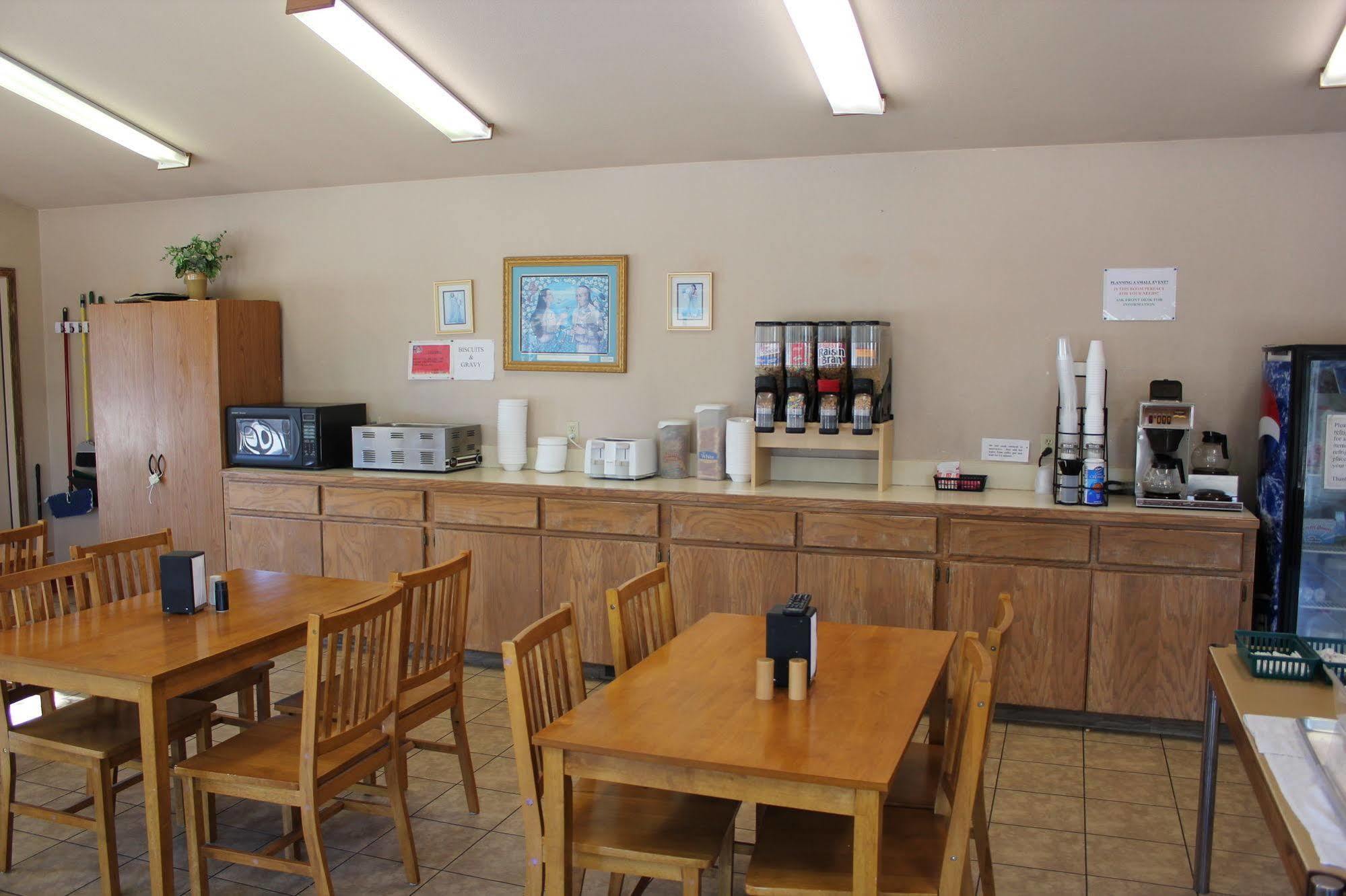 Oak Hill Inn And Suites Tahlequah Ngoại thất bức ảnh